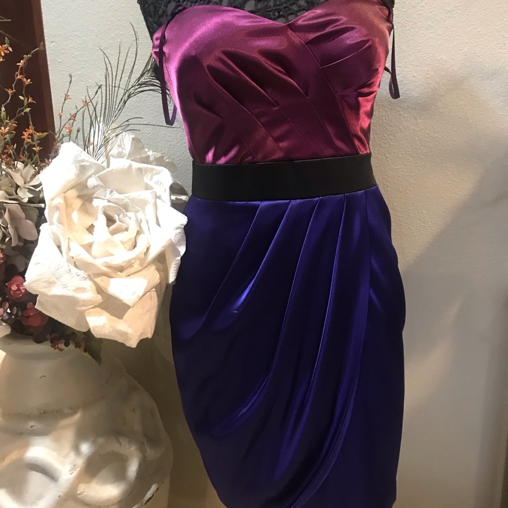 Formal strapless satin dress SZ 8